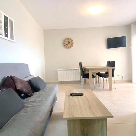 Olimpe 2 8 Apartment Roses Bagian luar foto
