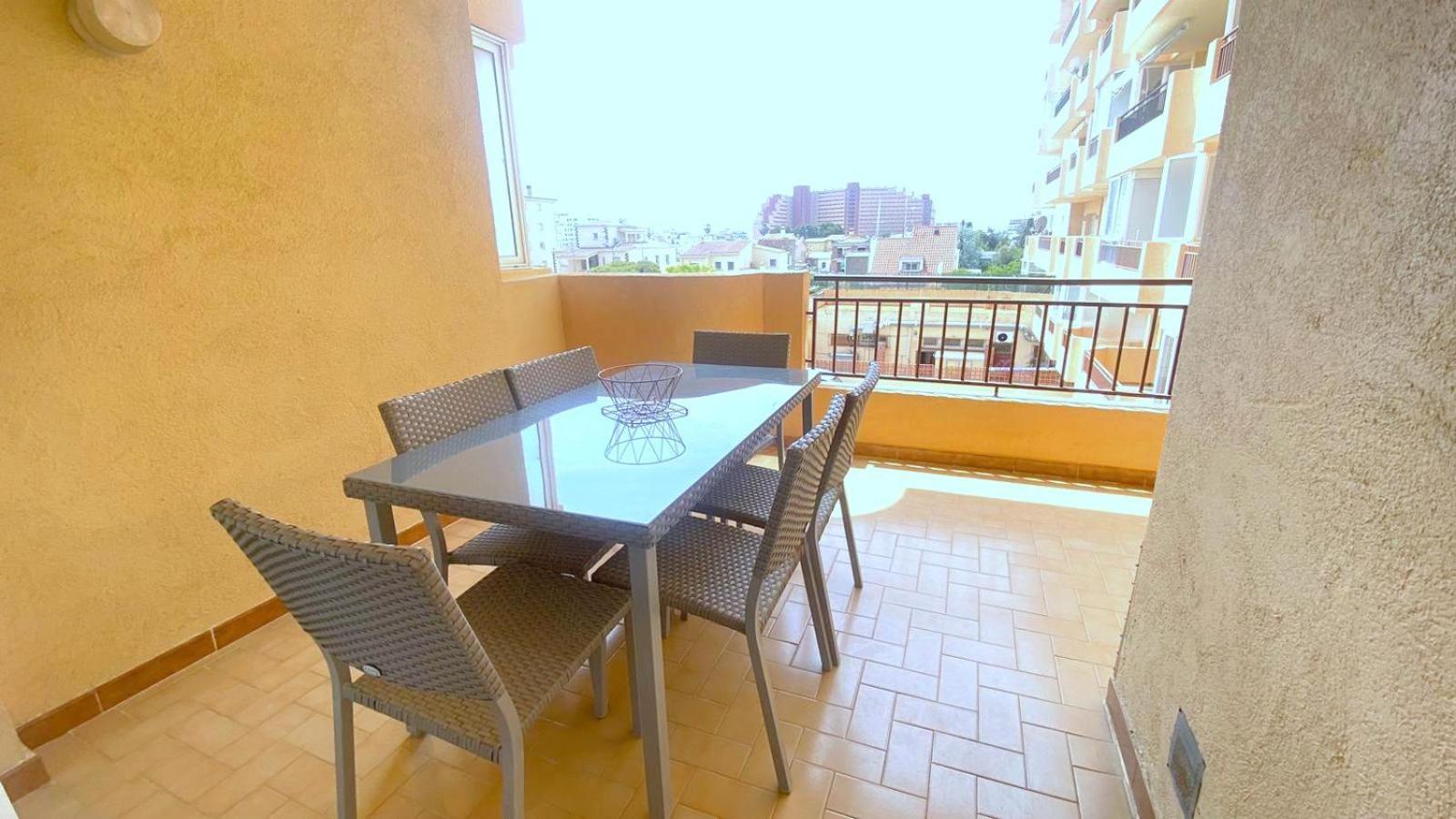 Olimpe 2 8 Apartment Roses Bagian luar foto